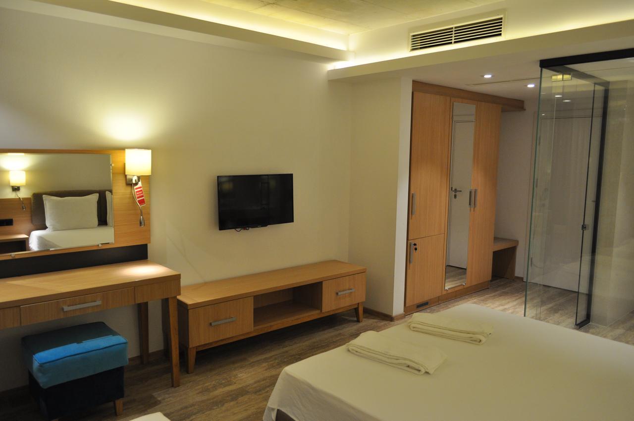 Hotel Tyulenovo ภายนอก รูปภาพ