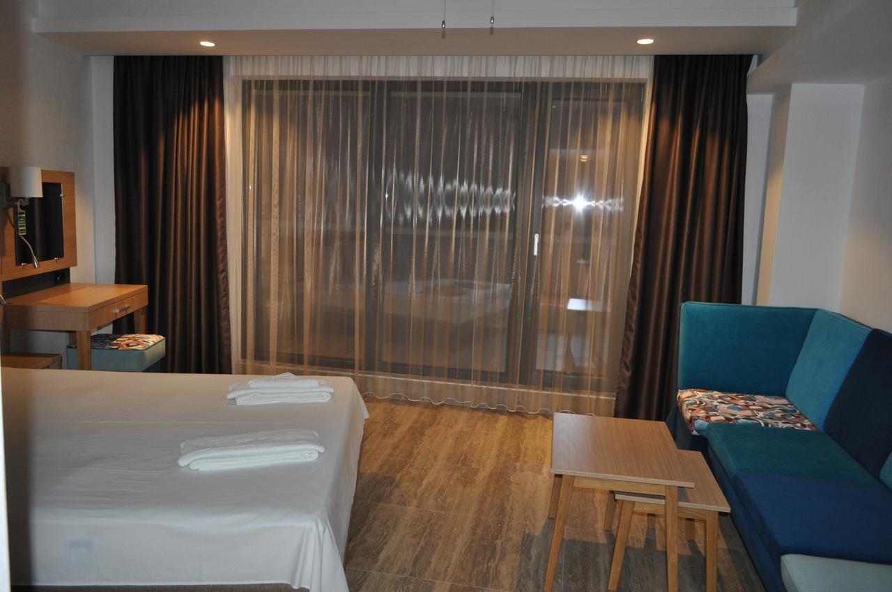 Hotel Tyulenovo ภายนอก รูปภาพ