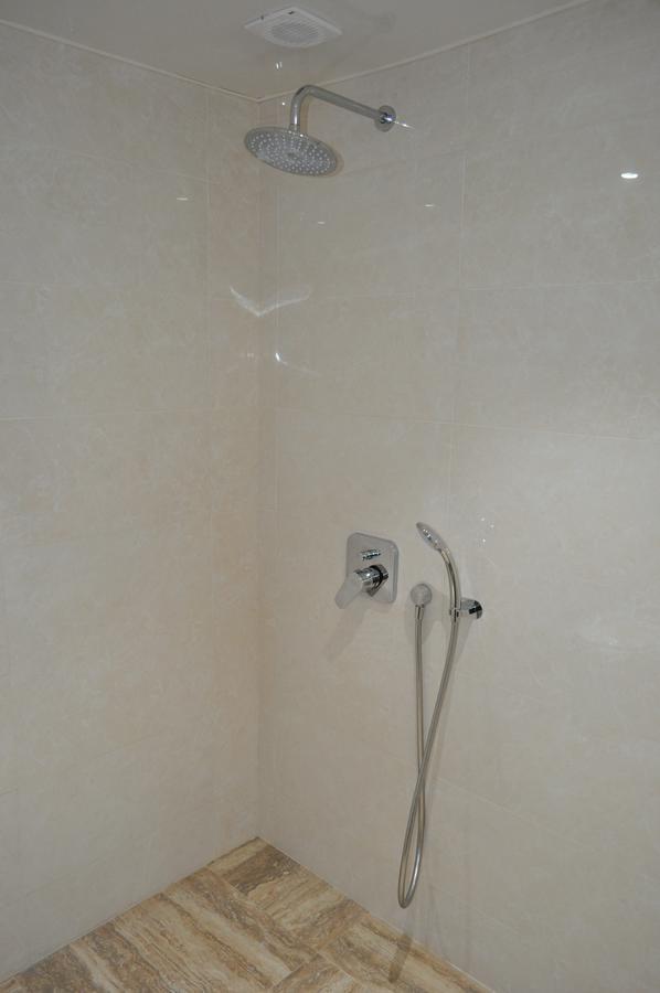 Hotel Tyulenovo ภายนอก รูปภาพ